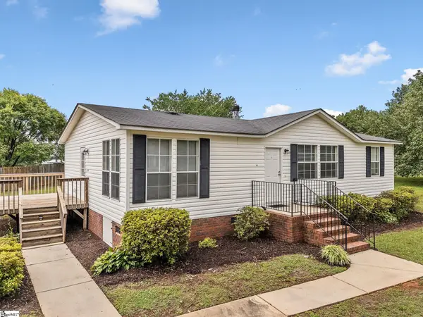 8 Glenmont Lane, Greenville, SC 29607