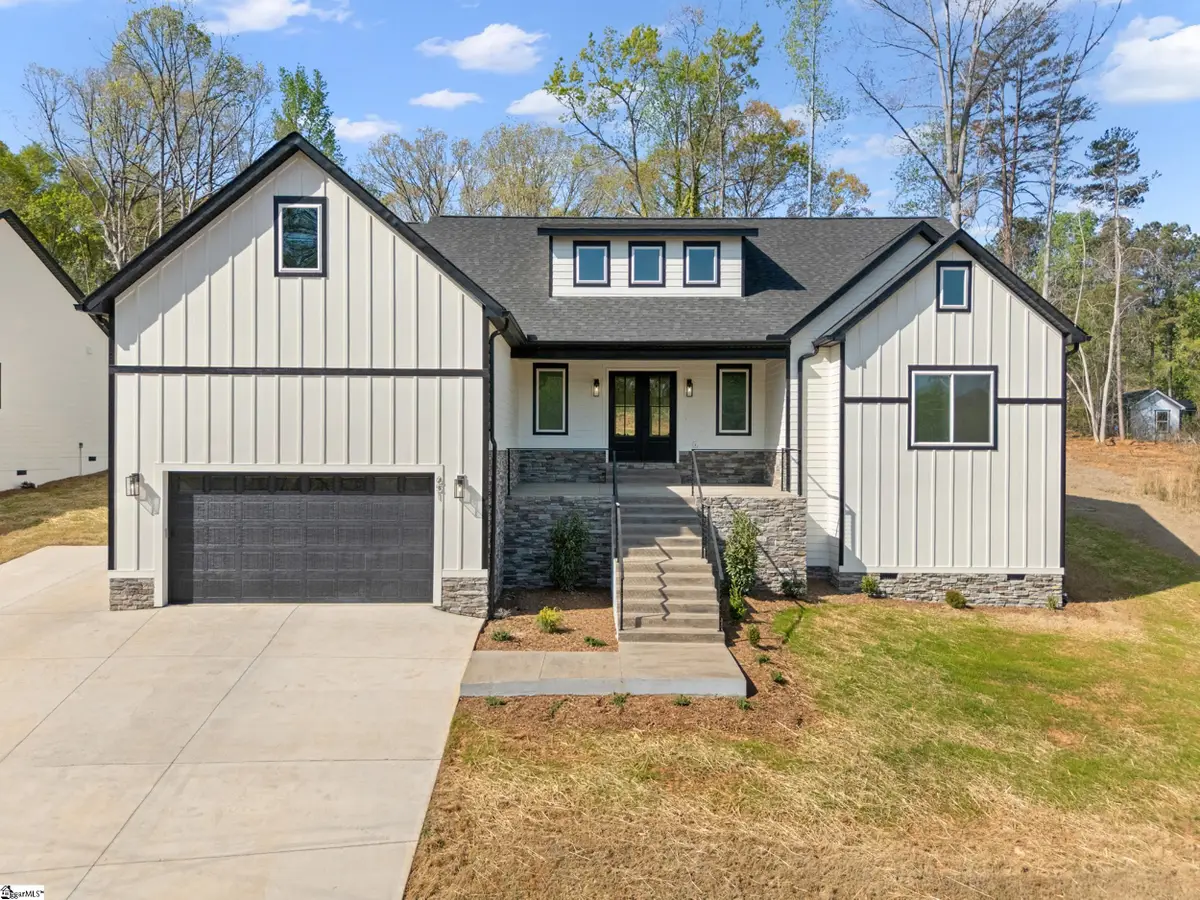 651 Narrow Circle, Inman, SC 29349 - #1