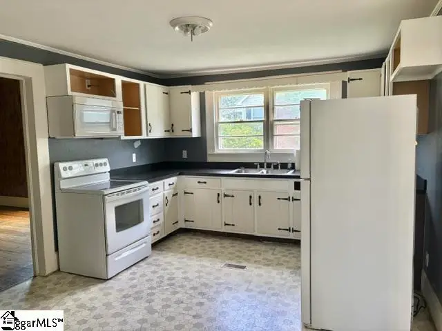 12 G Street, Inman, SC 29349 - #2