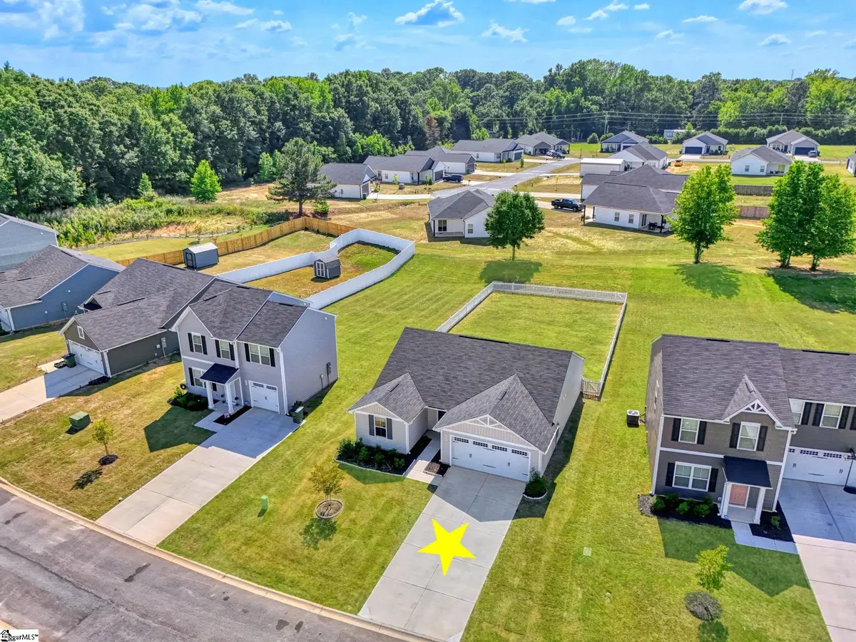 220 Highland Station Drive, Clinton, SC 29325 - #1