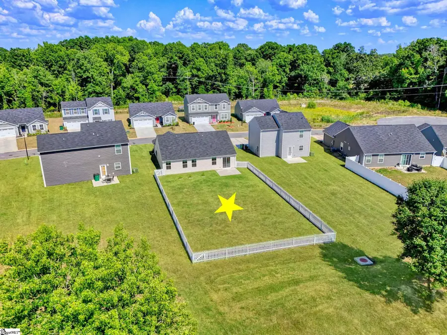 220 Highland Station Drive, Clinton, SC 29325 - #2
