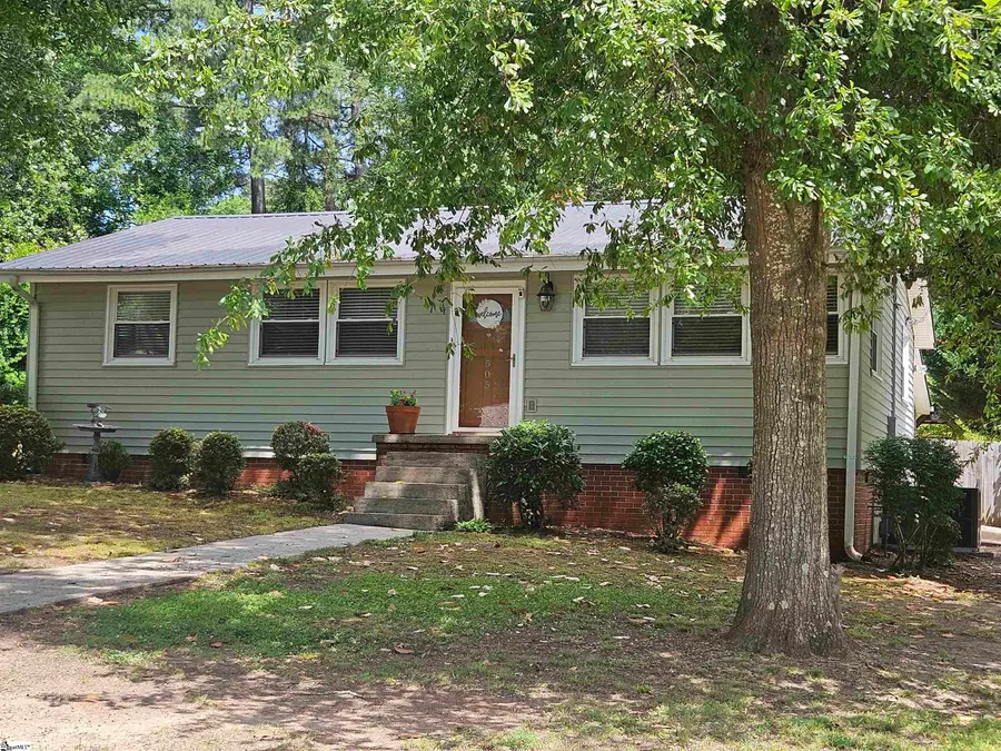 505 East A Avenue, Easley, SC 29640 - #2