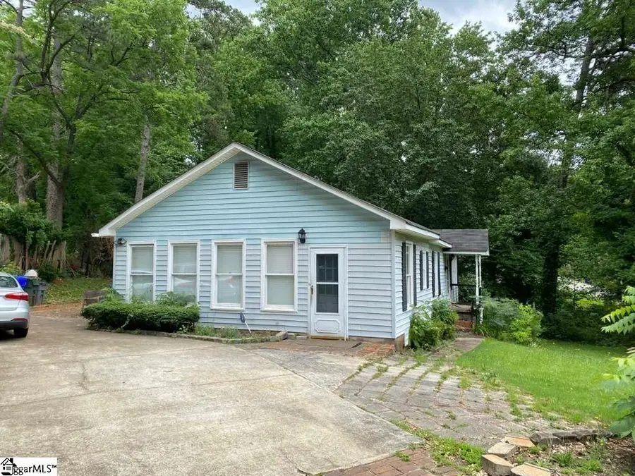 14 Pasadena Avenue, Greenville, SC 29605-2304 - #3