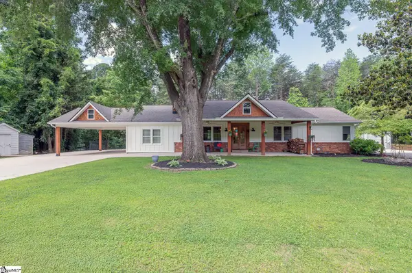 508 Forest Drive, Landrum, SC 29356