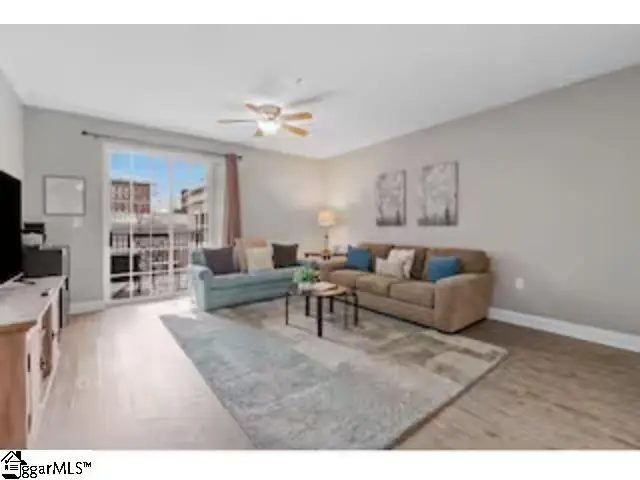 10 E Washington Street #Unit 2i, Greenville, SC 29601 - #2