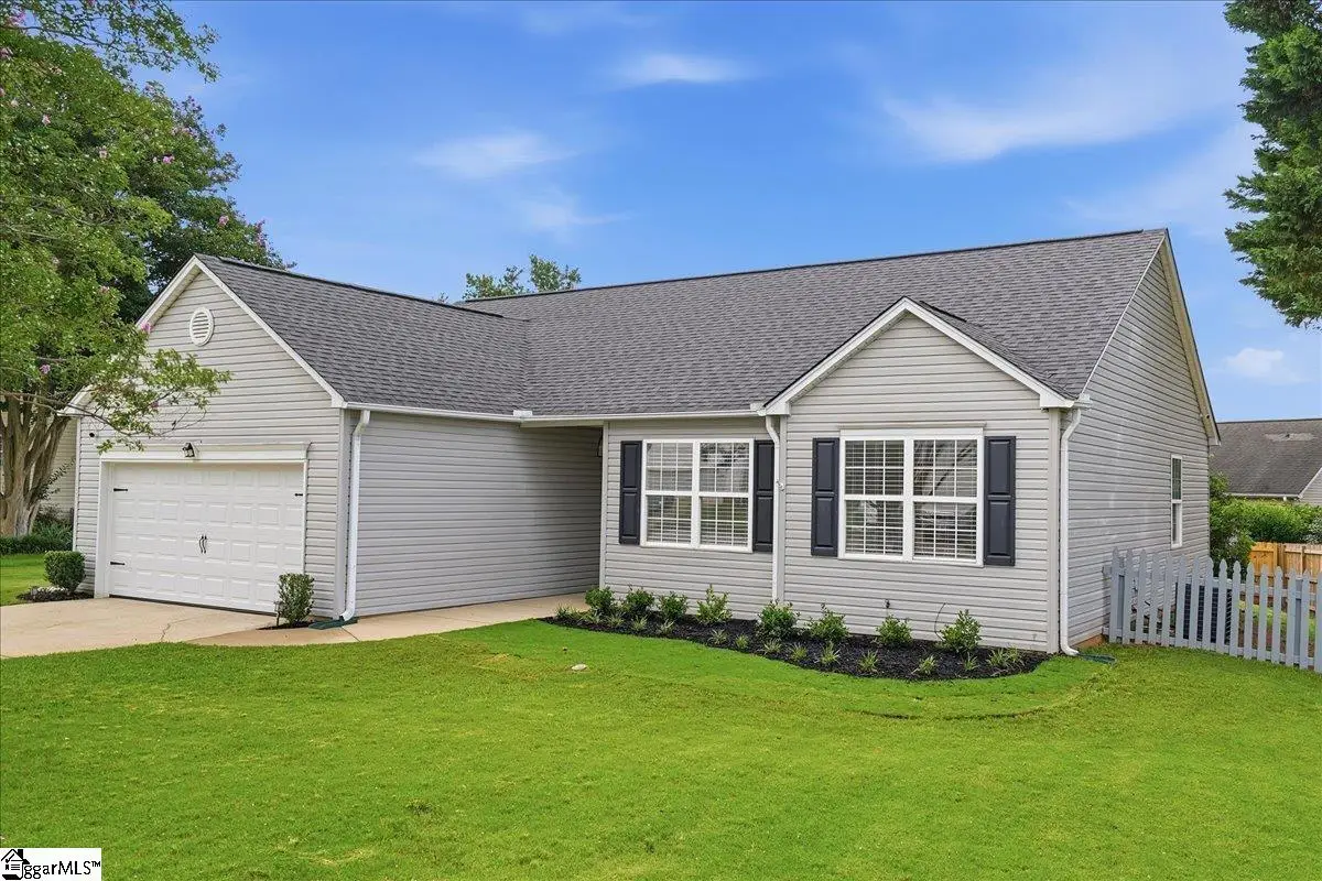 8 Equestrian Court, Simpsonville, SC 29680 - #1