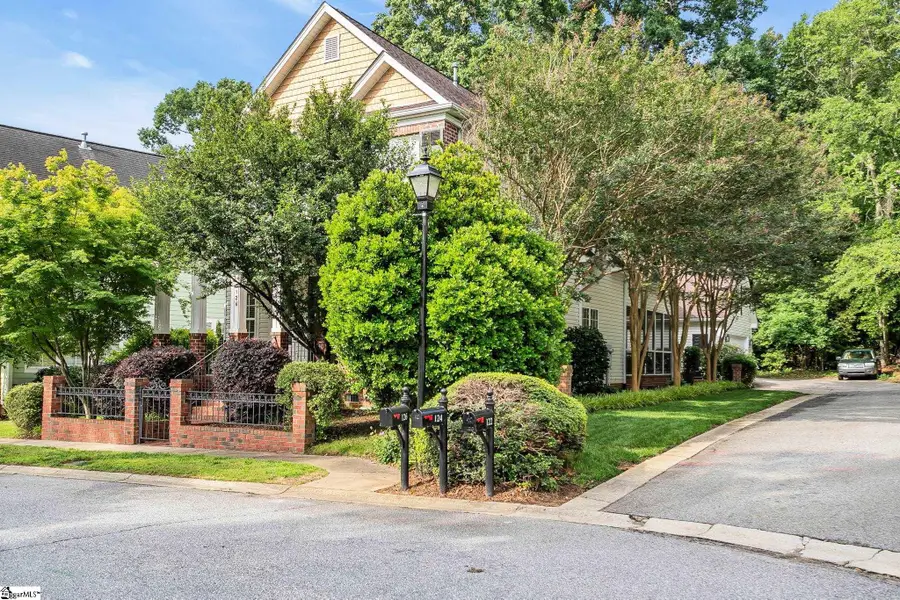 126 Chessington Lane, Simpsonville, SC 29681 - #2