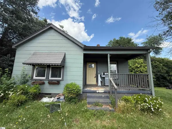 451 Longview Drive, Spartanburg, SC 29303