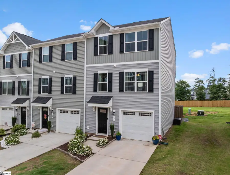 220 Brooklane Court, Easley, SC 29642 - #2
