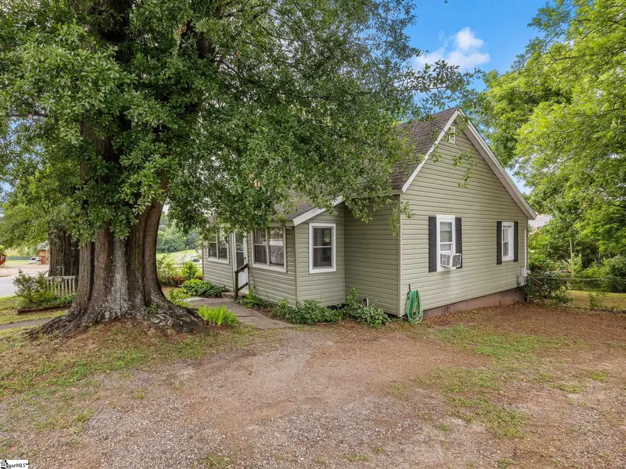 1 F Street, Inman, SC 29349 - #3