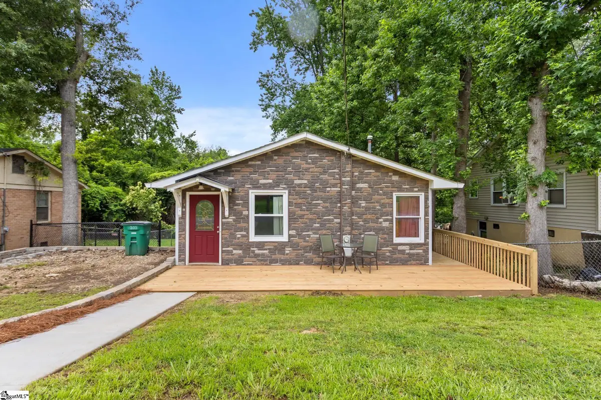 203 Shands Street, Clinton, SC 29325 - #1