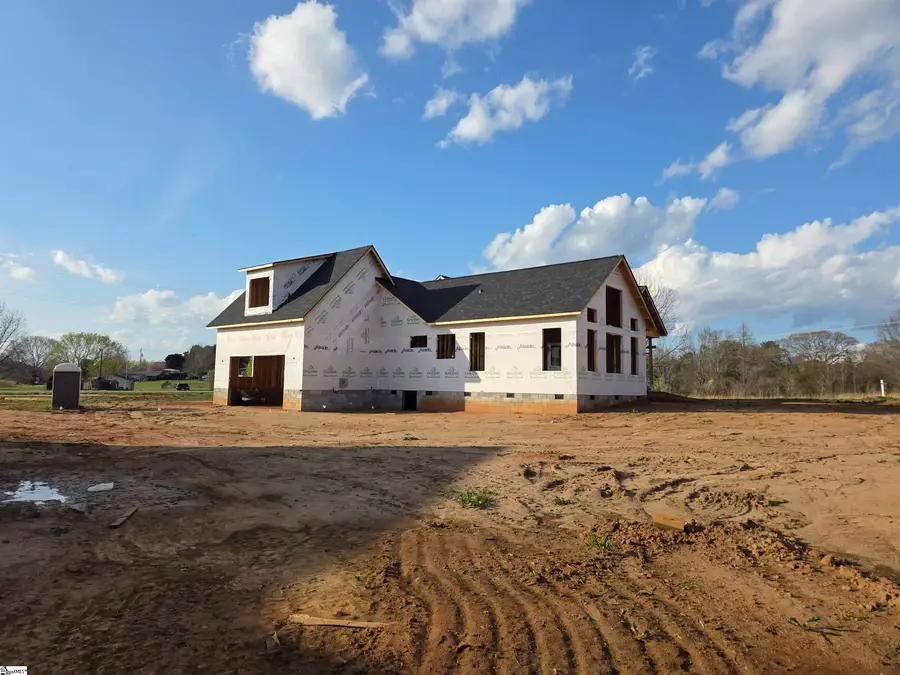 994 Bumblebee Lane, Wellford, SC 29385 - #2