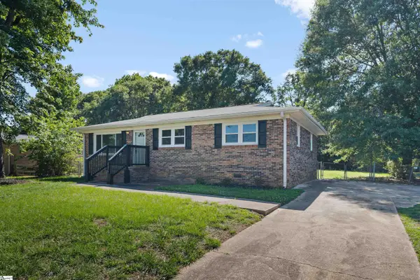105 Abbotsford Drive, Simpsonville, SC 29681