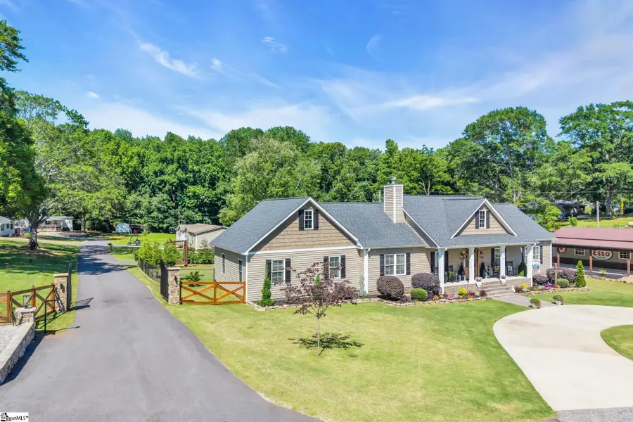 6 Phillips Drive, Travelers Rest, SC 29690 - #2