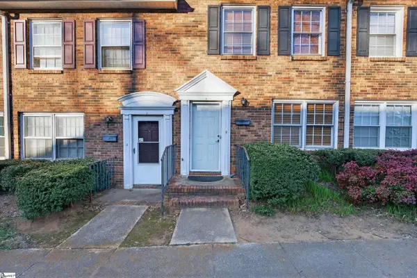 1436 Dover Road, Spartanburg, SC 29601