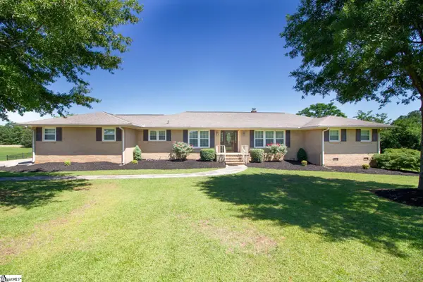 230 Jenkins Circle, Townville, SC 29689-4137