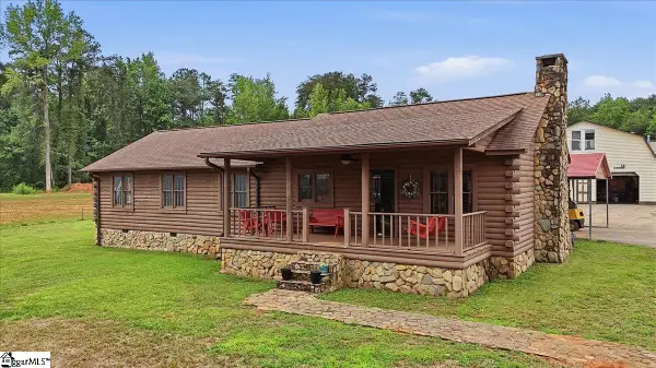 60 Lakeside Drive, Lyman, SC 29365