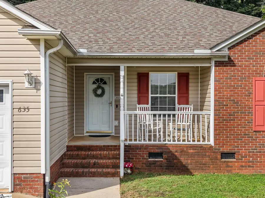 635 Shadow Dance Lane, Boiling Springs, SC 29316 - #3