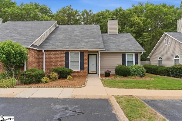 107 Daniel Court, Mauldin, SC 29662