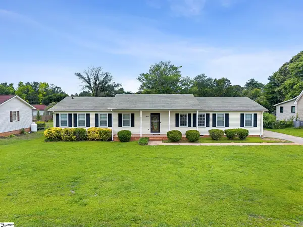608 Lenhardt Road, Greenville, SC 29611-2439