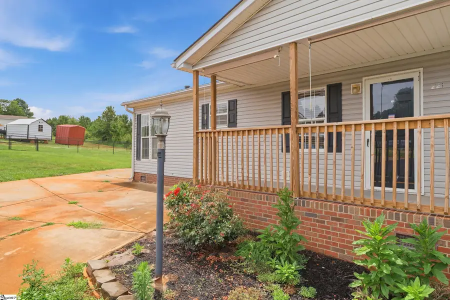 221 Kylene Court, Boiling Springs, SC 29316 - #2