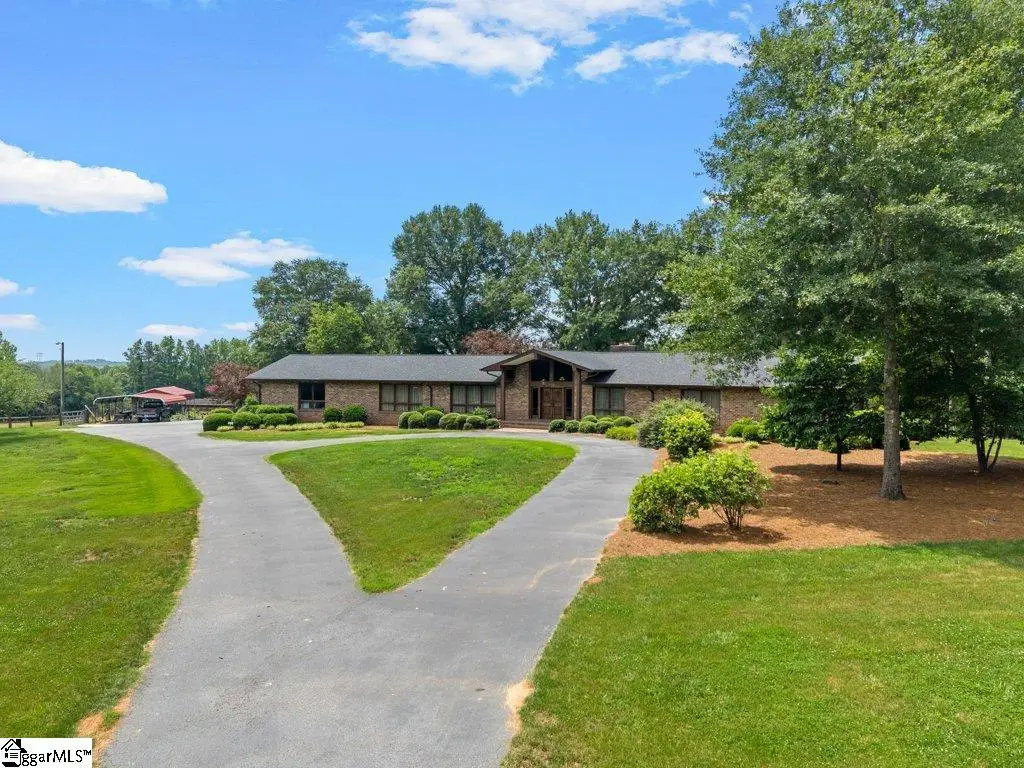 110 Racetrack Road, Woodruff, SC 29388 - #1