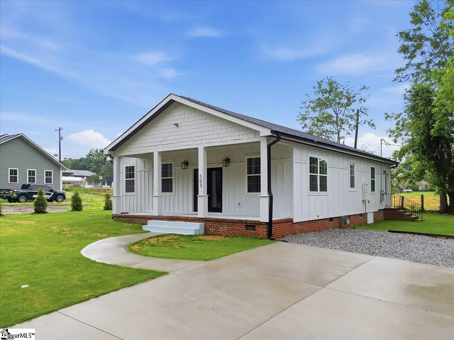 103 Perry Avenue, Simpsonville, SC 29681 - #2