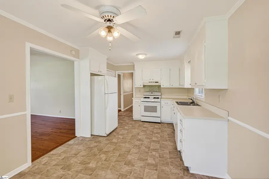 101 Bishop Drive, Easley, SC 29640 - #3