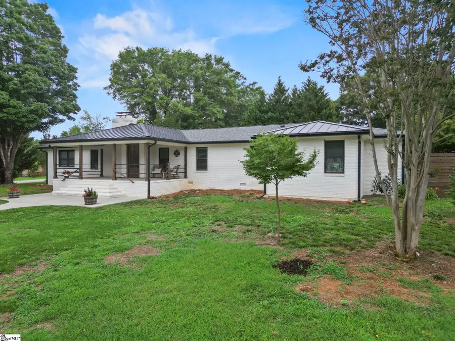 207 Oates Avenue, Easley, SC 29640 - #2