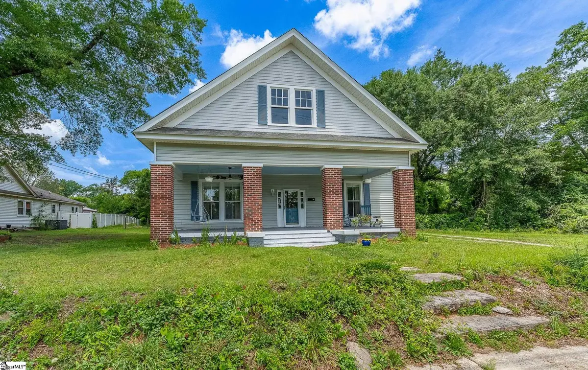 309 N Adair Street, Clinton, SC 29325 - #1