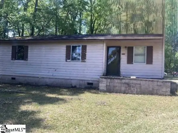 215 Elbert Baskin Road, Cheraw, SC 29520