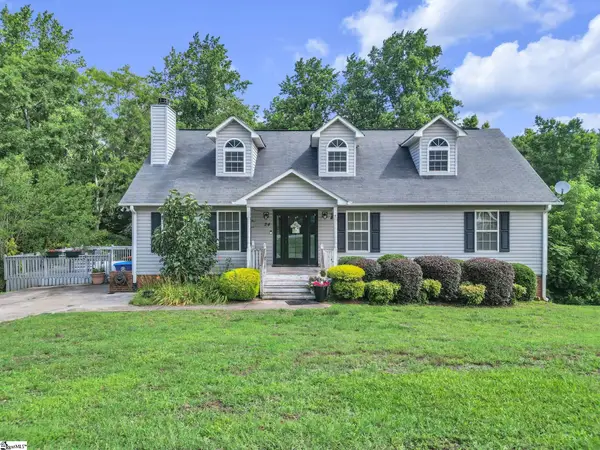 424 Woodfield Drive, Piedmont, SC 29673