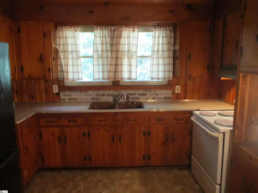 109 Crawford Drive, Belton, SC 29627 - #3