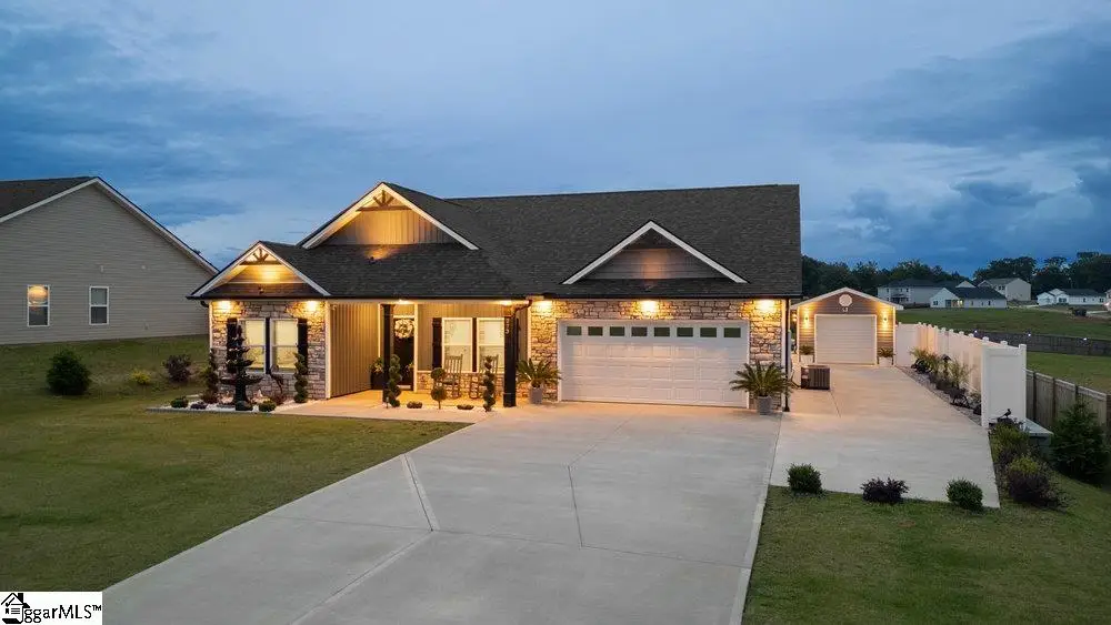 223 R C Thompson Road, Chesnee, SC 29323 - #1