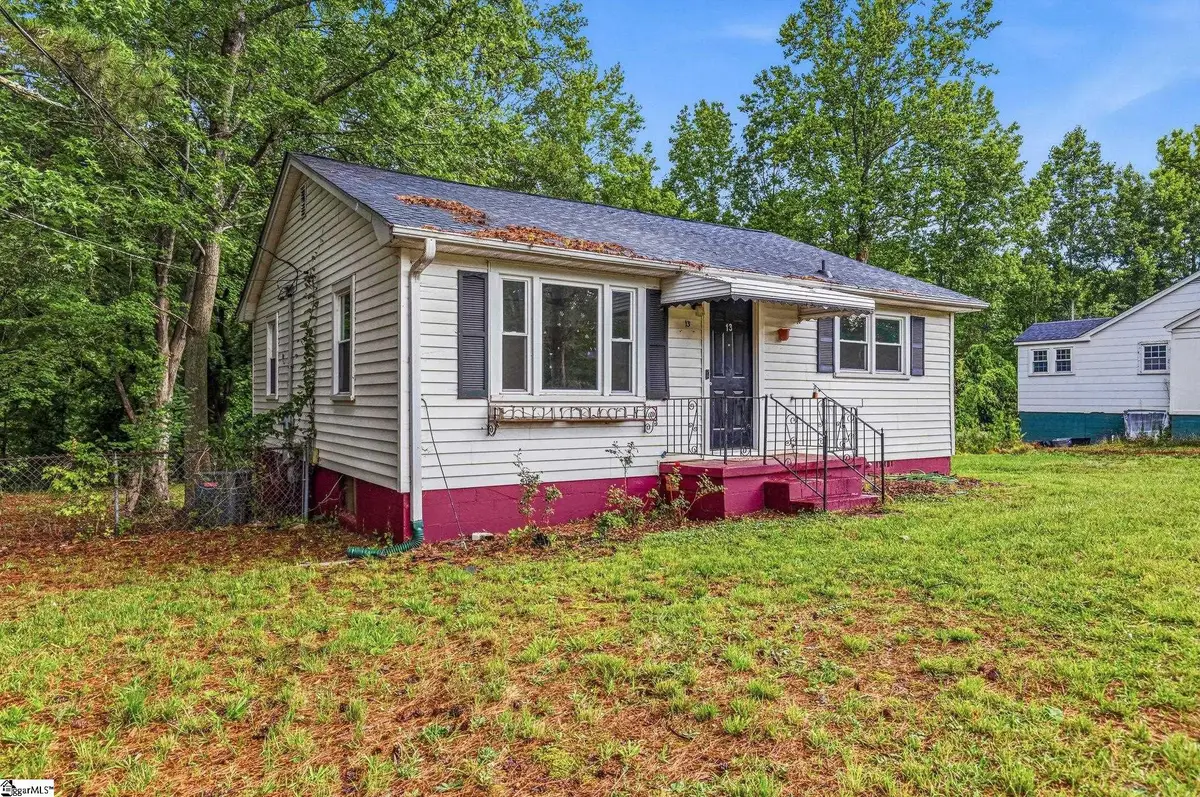 13 Walnut Lane, Travelers Rest, SC 29690 - #1