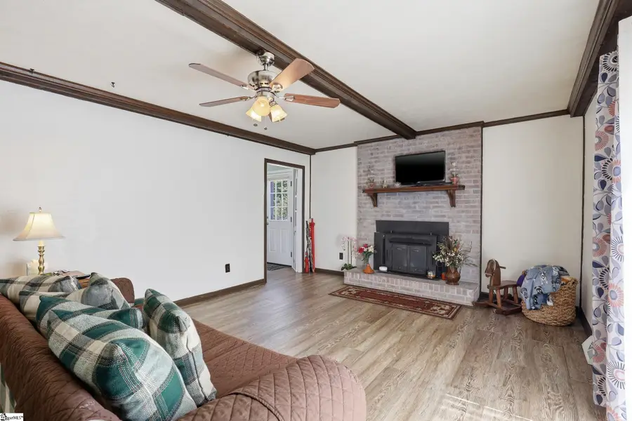 100 Elm Court, Easley, SC 29642 - #3