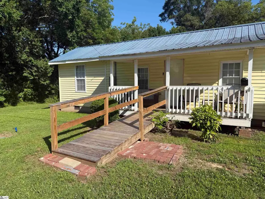 117 Williams Street, Woodruff, SC 29306 - #3