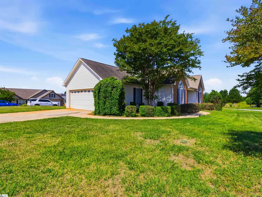 104 Harvest Ridge Drive, Inman, SC 29349 - #3