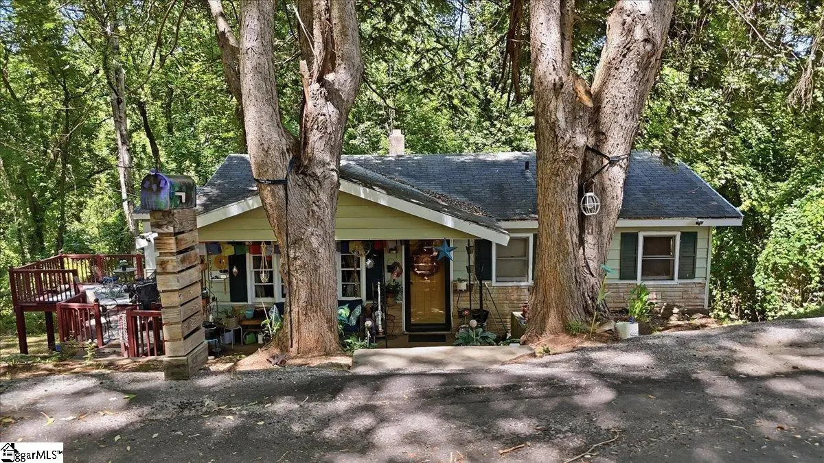 76 Bomar Street, Inman, SC 29349 - #1