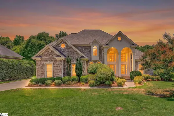 204 Parkside Drive, Simpsonville, SC 29681