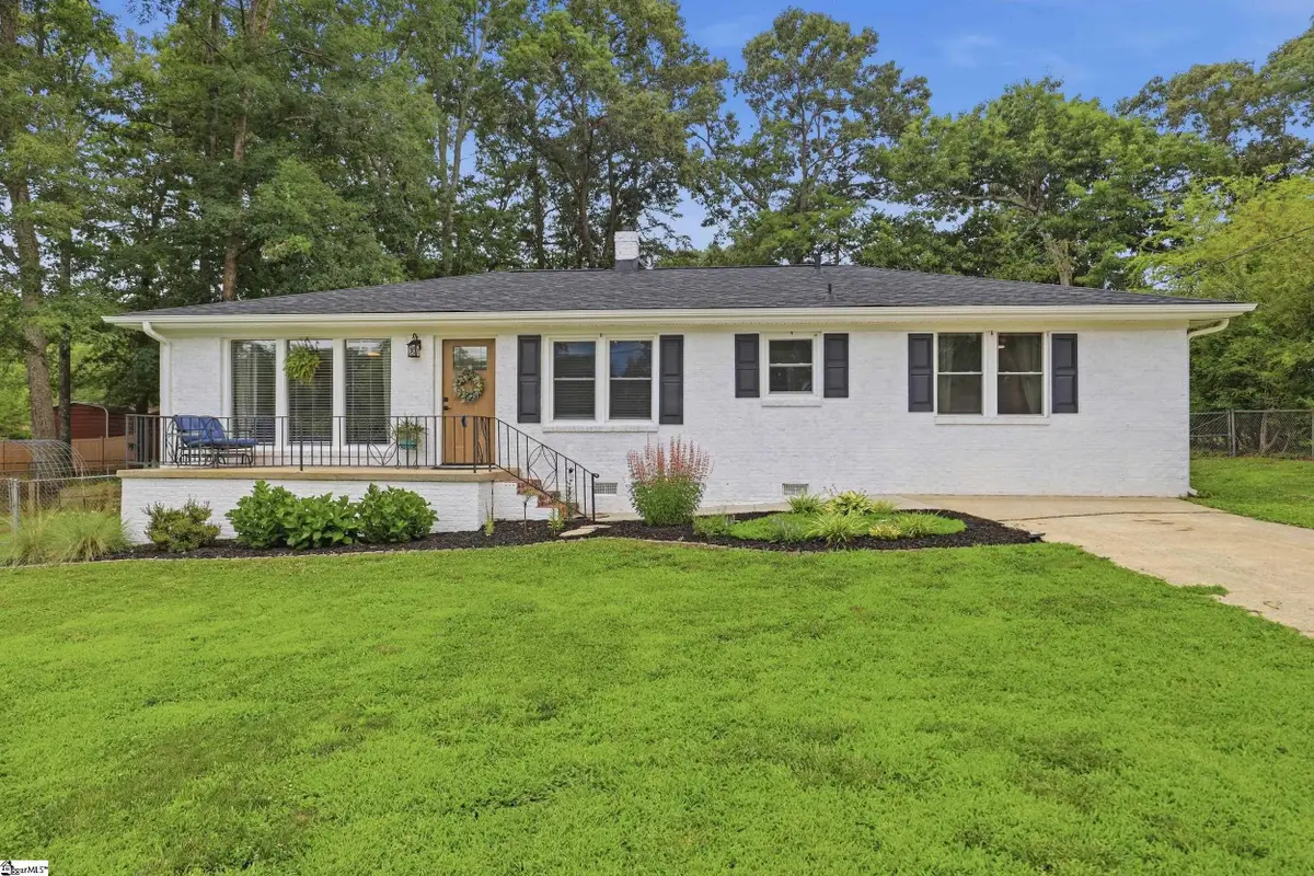 23 Blue Mountain Drive, Greenville, SC 29617 - #1
