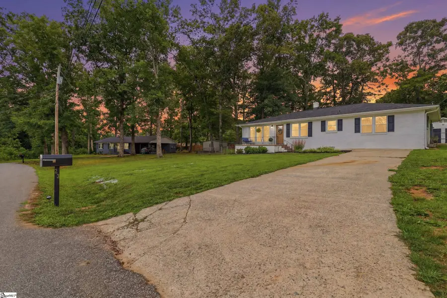 23 Blue Mountain Drive, Greenville, SC 29617 - #2