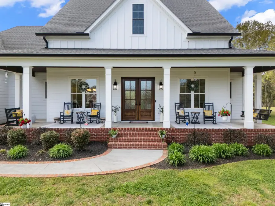209 Waterfront Drive, Williamston, SC 29697 - #2