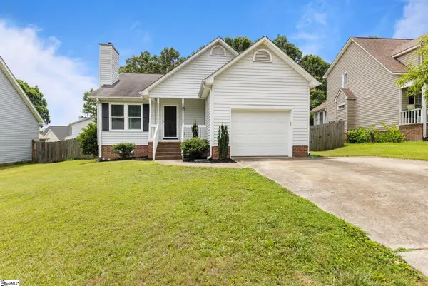 120 Charmar Way, Taylors, SC 29687