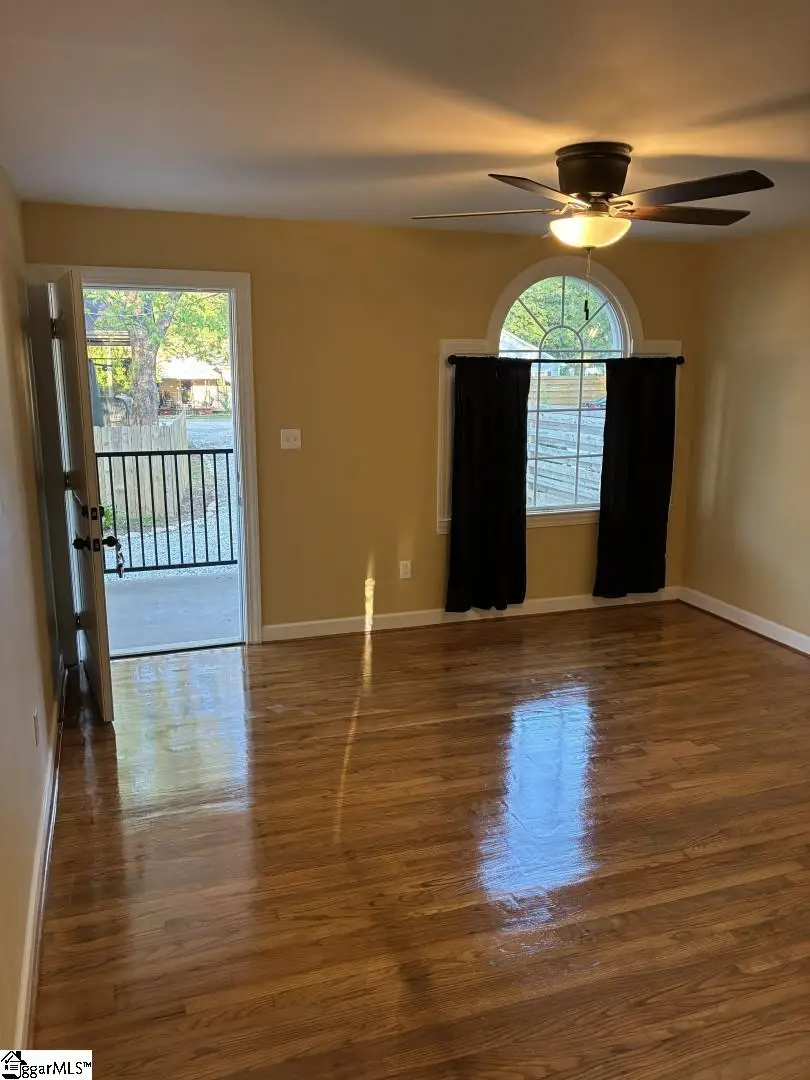 9 A Looper Street, Greenville, SC 29611 - #2