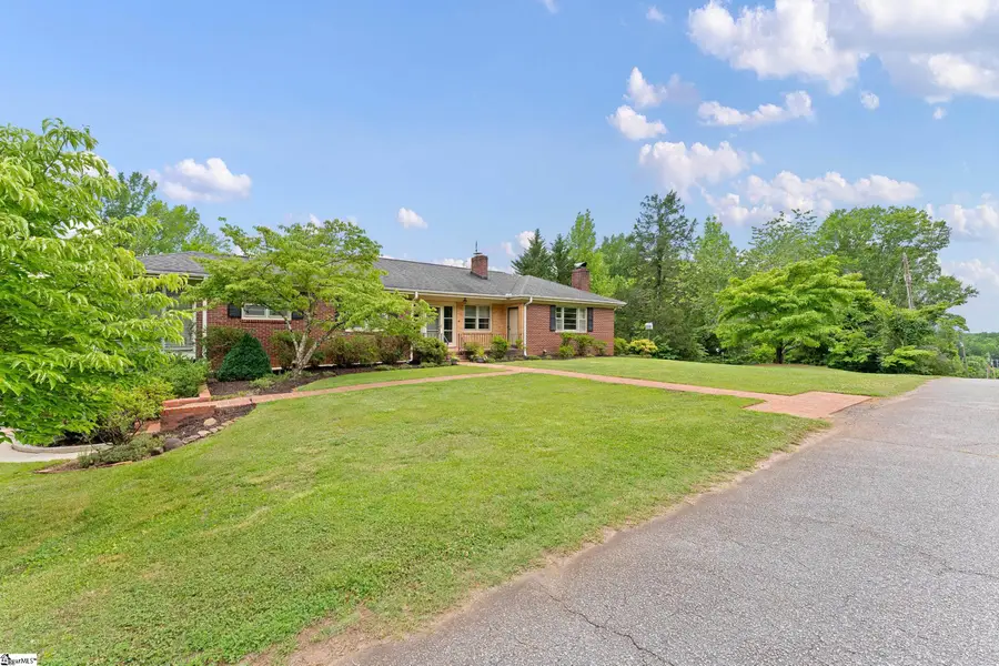 210 N Rockview Drive, Greenville, SC 29609 - #2