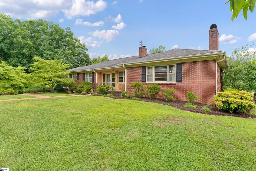 210 N Rockview Drive, Greenville, SC 29609 - #3