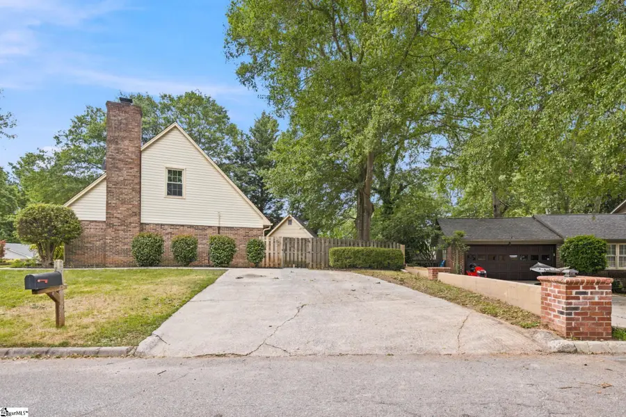 1 Bellamy Court, Taylors, SC 29687-4322 - #2