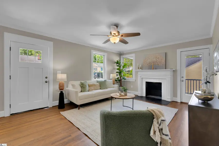 141 Pleasant Ridge Avenue, Greenville, SC 29605 - #3