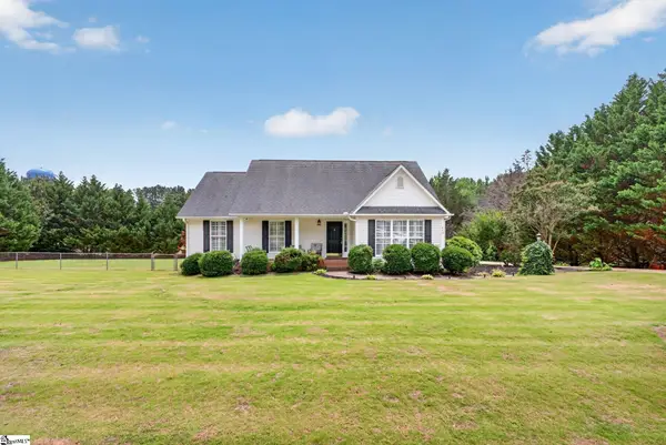 202 Ashford Court, Easley, SC 29642